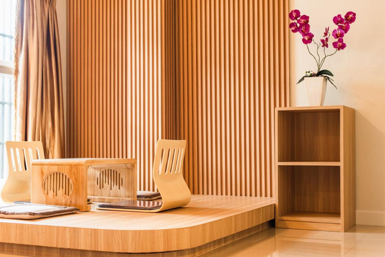 The Golden Ville Boutique Hotel And Spa Паттайя Экстерьер фото